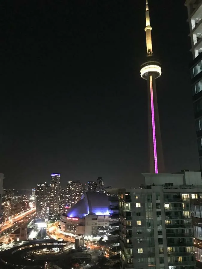 Stylish Condos Toronto Canadá